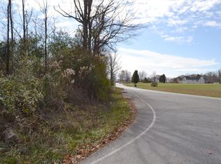 Pow Camp Rd, Crossville, TN 38572