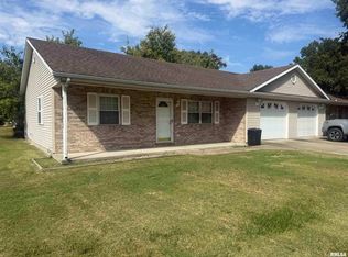 719 E Benson St, Herrin, IL 62948