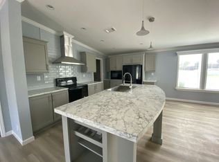 41049 Roselle Loop, Zephyrhills, FL 33540