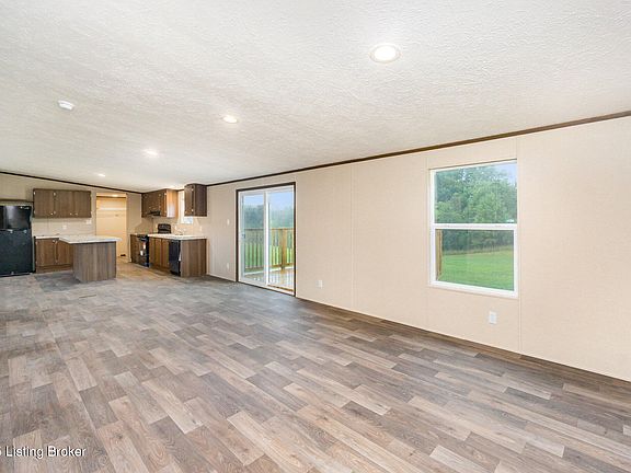 4th image of 187 Silver Stone Ln