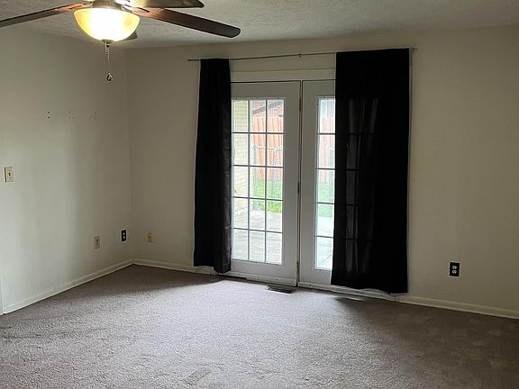 5th image of 2951-2953 Benchwood Dr #2951