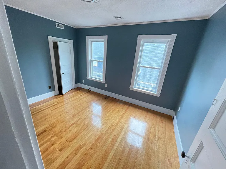 17 Gaylord St #3 — Photo 7