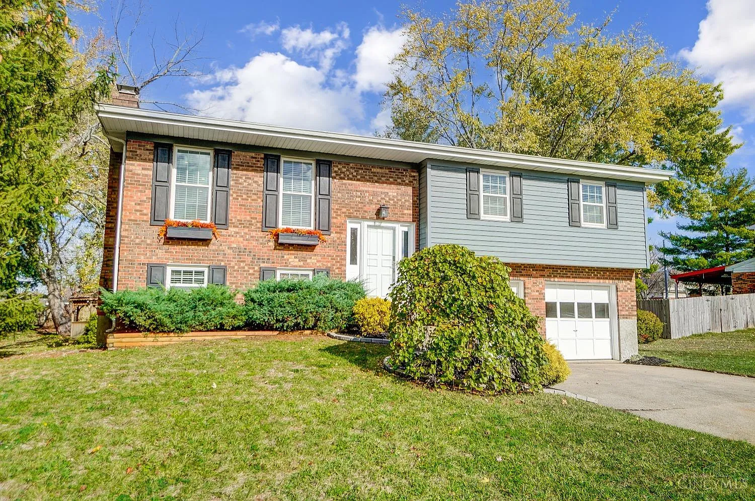 7250 Prince Wilbert Way photo 1