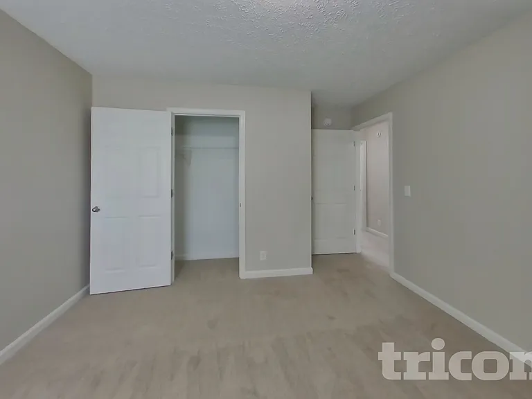 1256 Lasalle Dr — Photo 11