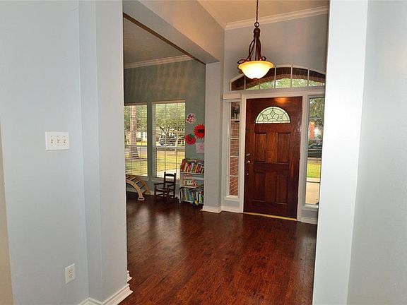 2nd image of 13714 Apple Knoll Ct