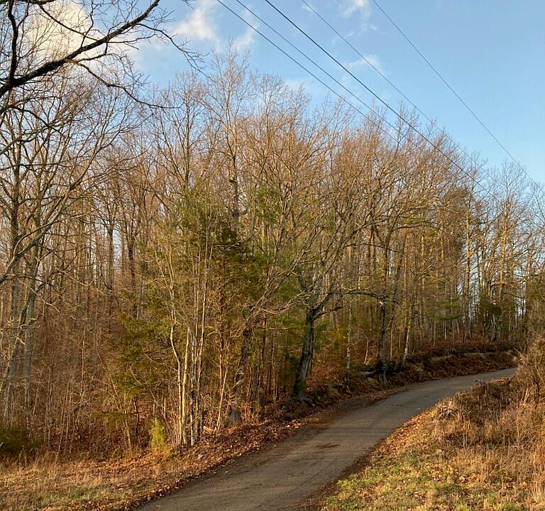2nd image of Rackum Rd