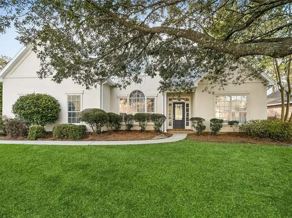 1300 Ridge Way Dr, Mandeville, LA 70471
