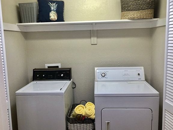 3rd image of 312 W Puainako St #2