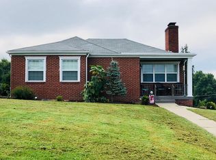 1941 The Cir, Washington, PA 15301