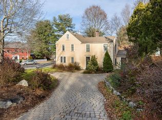 516 Massachusetts Ave, Lexington, MA 02420
