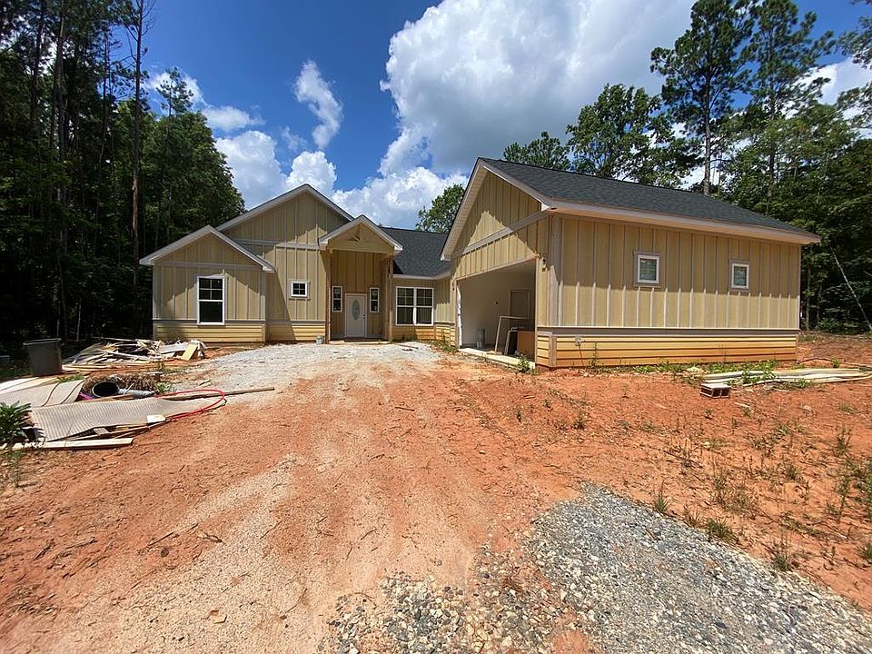 2nd image of 102 Blackberry Patch Rd