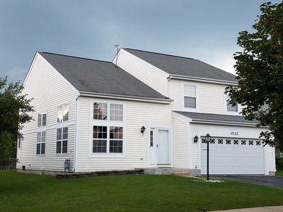 1522 Arlington Ln, Gurnee, IL, 60031