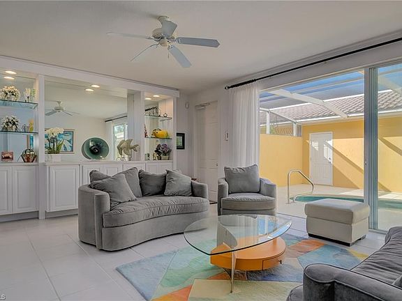 3rd image of 28709 Alessandria CIR