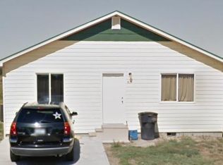 605 Mark St, Granger, WA 98932