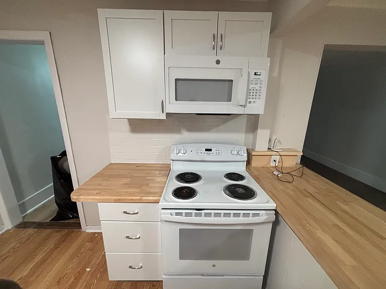 22 New St #22 — Photo 3