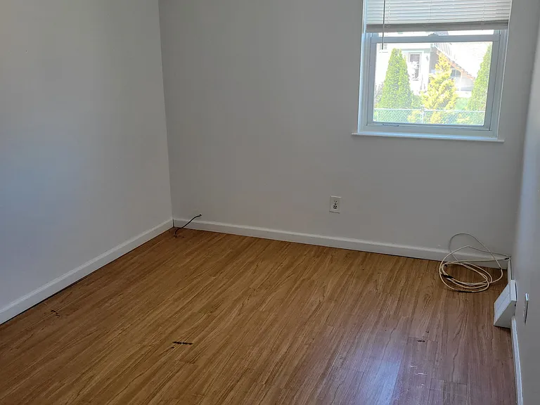 12454 Knights Rd #1 — Photo 9