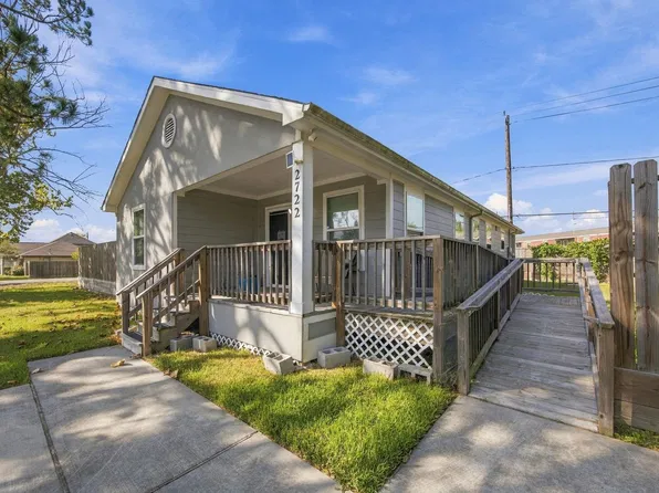 2722 Vega St, Houston, TX 77088