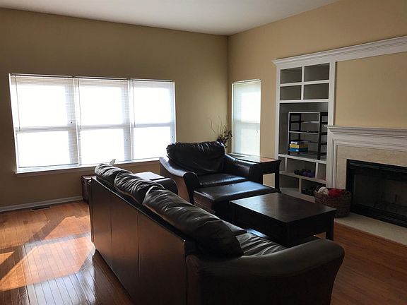 4th image of 1556 Chapleau Dr