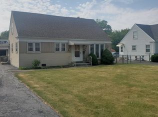 824 Joyce Ave, Melrose Park, IL 60164