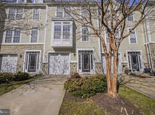 307 Monroe Point Dr, Colonial Beach, VA
