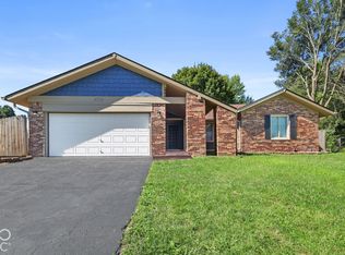 6724 S Lawndale Ave, Indianapolis, IN 46221