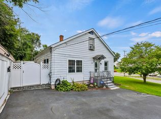 85 Wanoosnoc Rd, Fitchburg, MA 01420