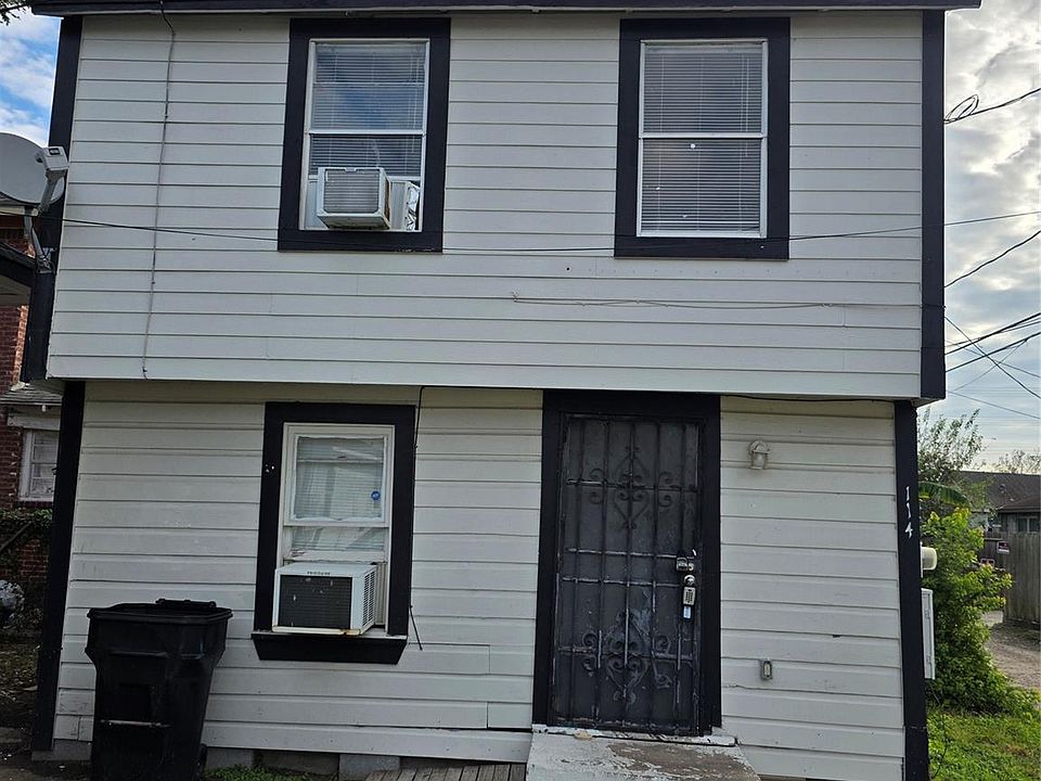 1st image of 114 Canton St #1/2