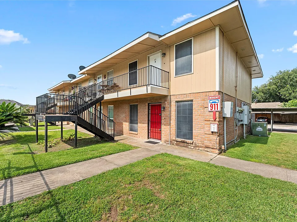 3316 Burke Rd #43