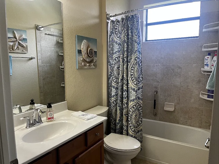 6760 Willowshire Way — Photo 9