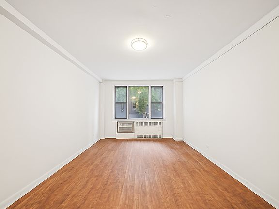 4th image of 209 E 56th St APT 2D