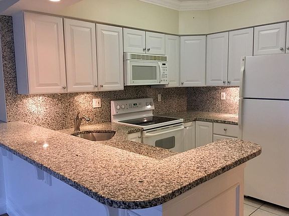 2nd image of 36 Eliot St APT 31