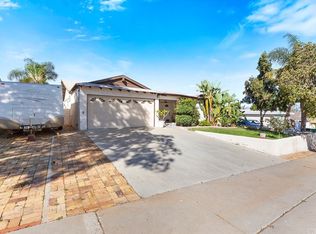 2120 Avenida Del Vis, Corona, CA 92882