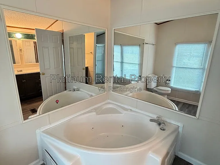 4432 Brandy Ln SE — Photo 16
