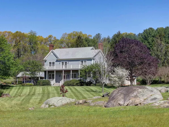 2049 Middlebranch Dr, North Garden, VA 22959