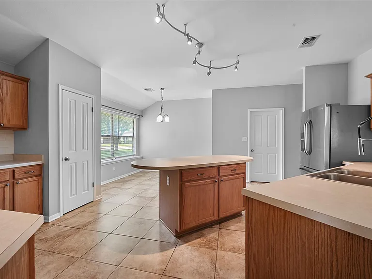 607 Prickley Pear Pass — Photo 12