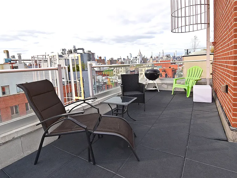 85 Attorney St #1B — Photo 17