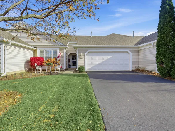 12862 Norfolk Dr, Huntley, IL 60142