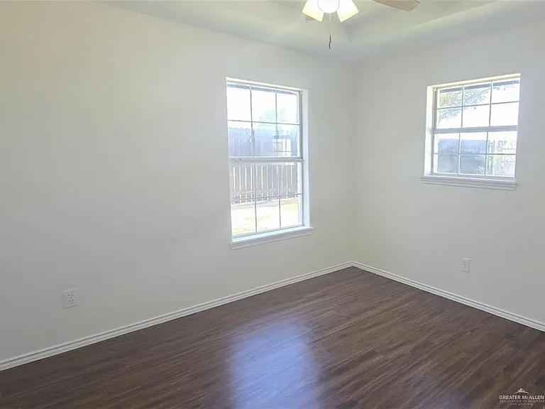 2415 Heather Ave — Photo 14