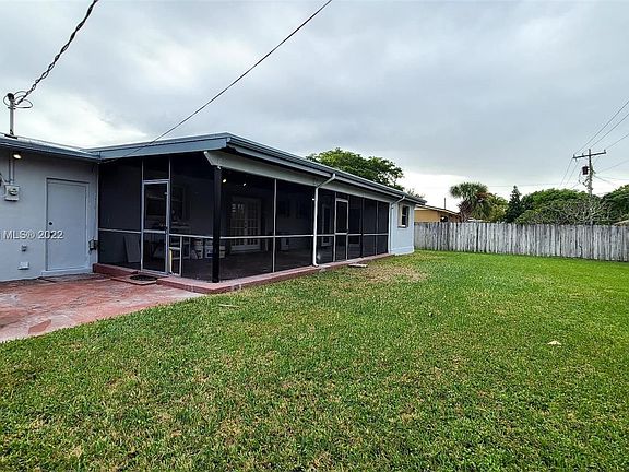 3rd image of 10521 SW 162nd Ter #10521