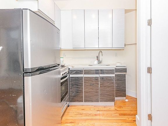 2nd image of 636 Saint Marks Ave #Gf