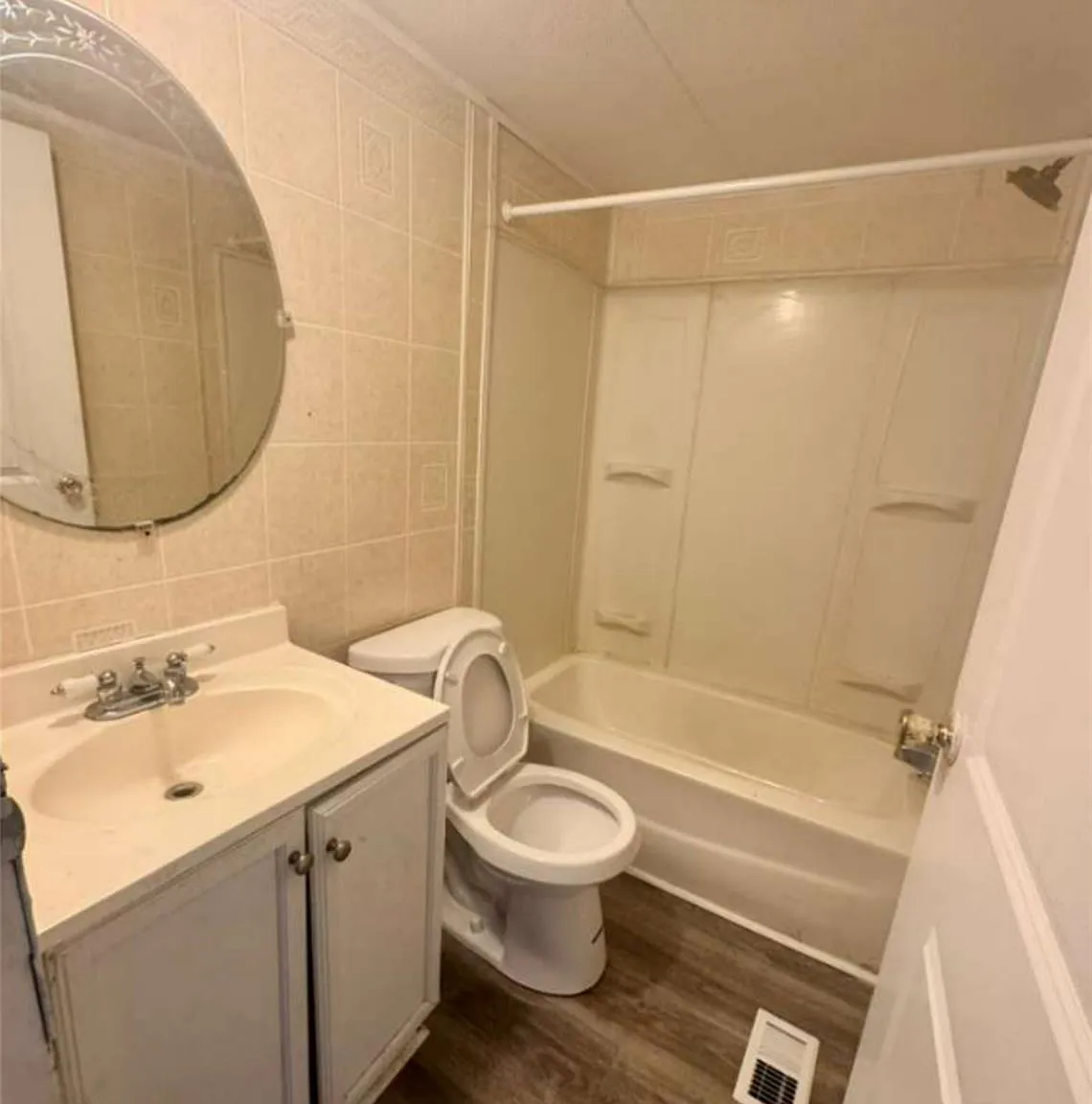 3 bed, 2.0 bath, $1,000 — Photo 3