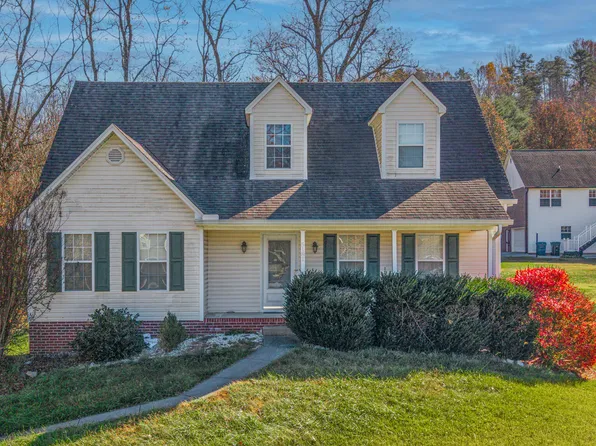 5181 Rolling Springs Dr, Morristown, TN 37814