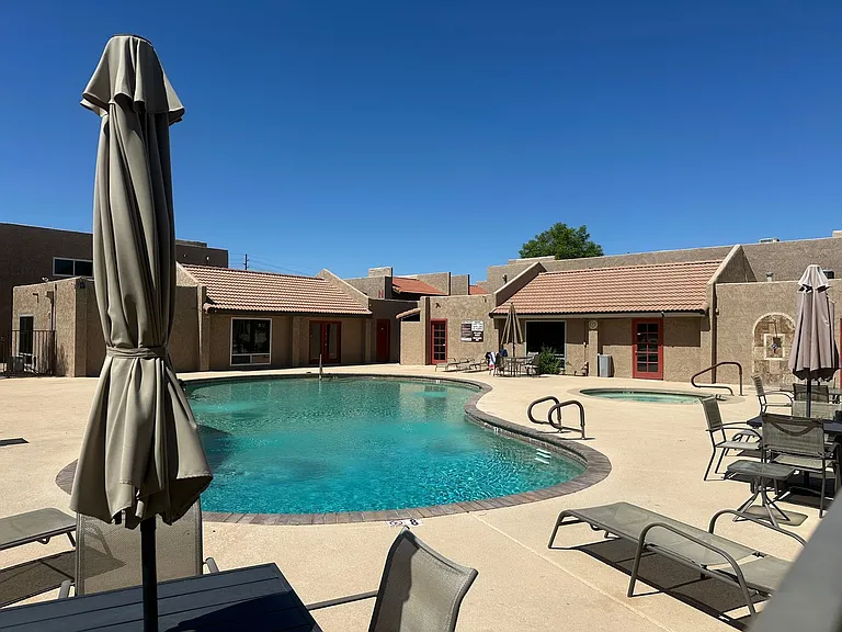 5525 E Thomas Rd #R8 — Photo 1