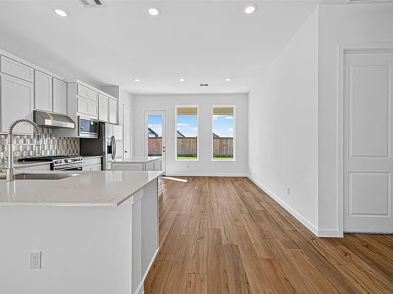 11119 Poplar Tree Dr — Photo 28