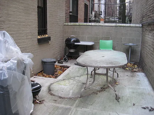 Rented by Magnone Real Estate | media 83