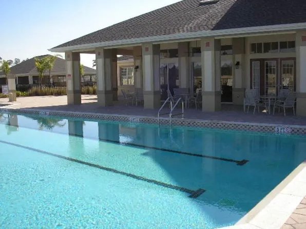 4255 Liron Ave Building 5, Fort Myers, FL 33916