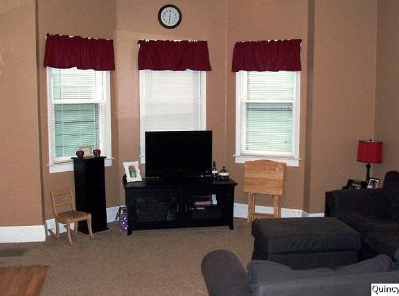 Home for Sale in Quincy, IL $89,900