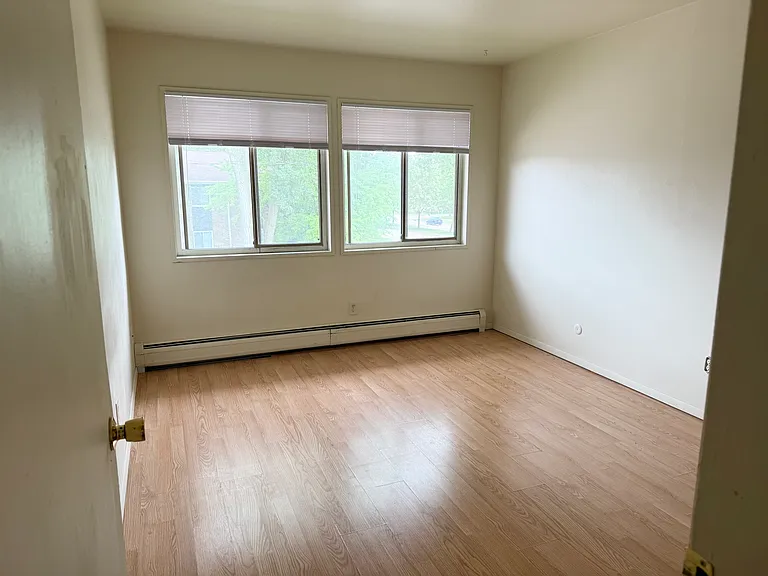 Forest Harbor — Photo 39