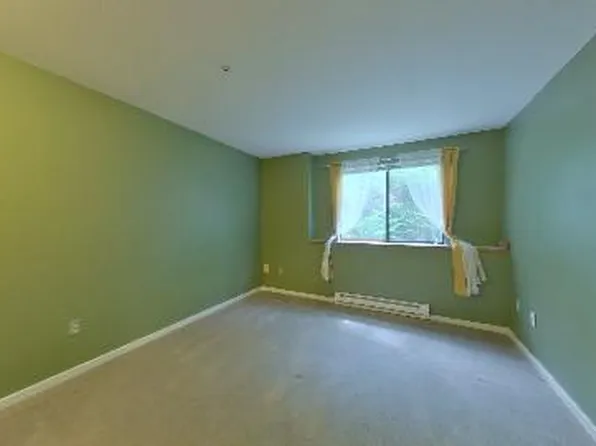 1249 SW 132nd Ln, Seattle, WA 98146