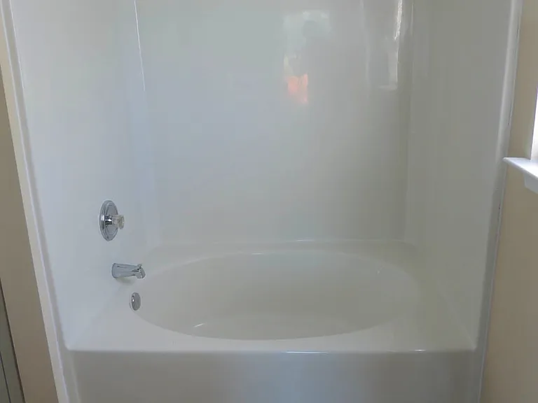 917 Redford Ln — Photo 11